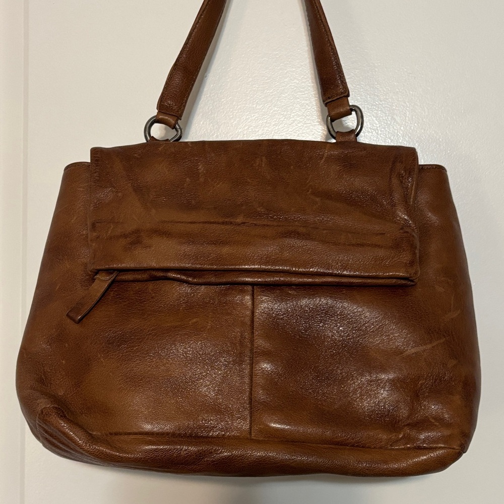 MJUS Women's Distressed Brown Leather Crossbody Bag with Adjustable Strap - Picture 9 of 16
